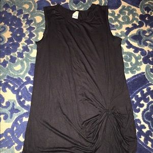 Knot detail tank top